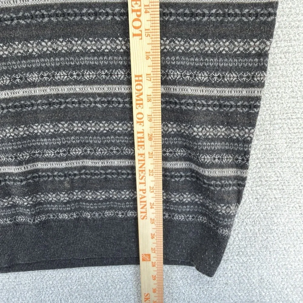 Jos A Bank Sweater Mens Large Gray Geometric Lambs Wool Blend Pullover V-Neck